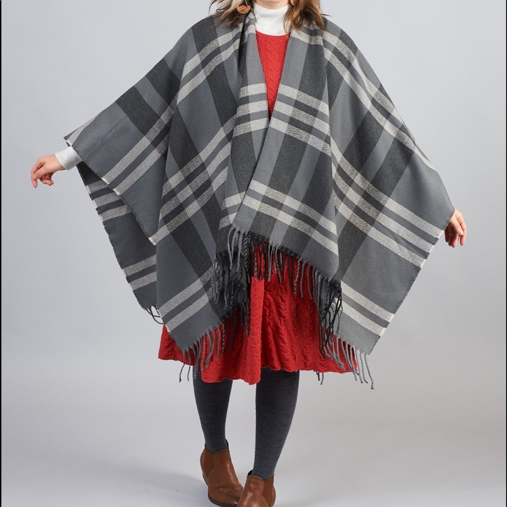 Siizu Poncho Wrap